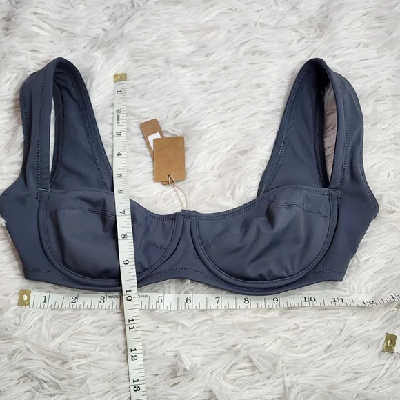 2pcs SKIMS SHAPING SWIM UNLINED UNDERWIRE & SWIM MID COVERAGE BOTTOMS/ XXS/NWT - Picture 4 of 15